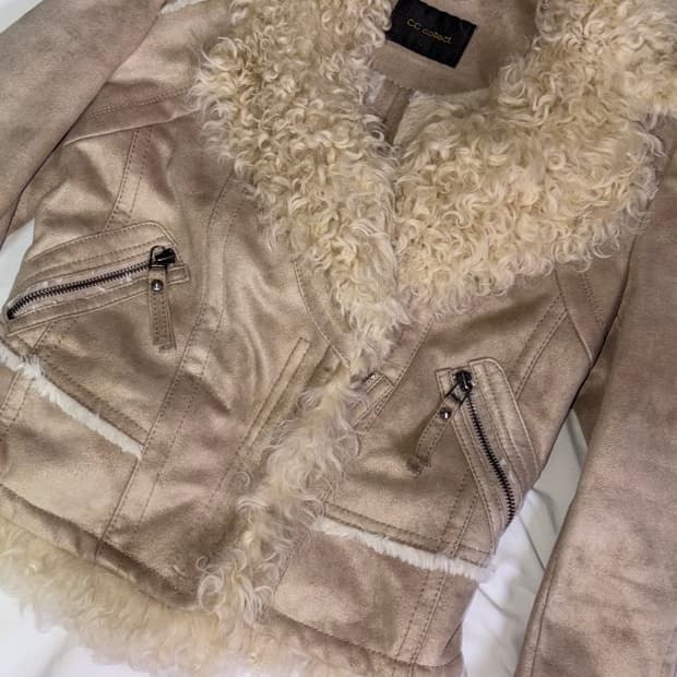 베이지 딱붙 퍼 무스탕갸루 오네갸루 라떼갸루 히메갸루