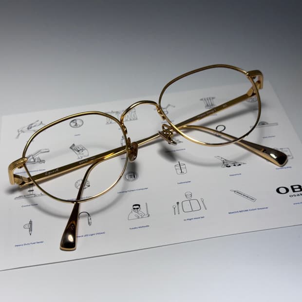 EQUE M 일본 하우스 브랜드 명품 퓨어 티타늄 안경 0049