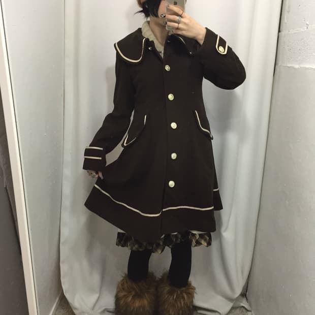 브라운 러블리 코디 🍩