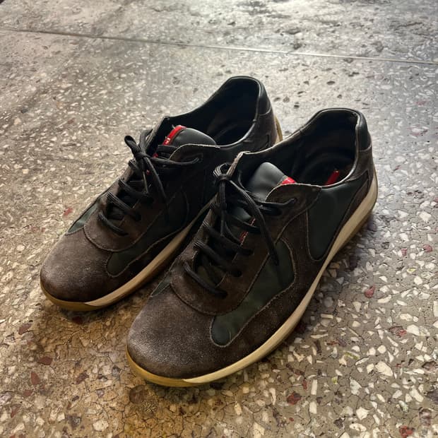 프라다 스웨이드 아메리카컵 