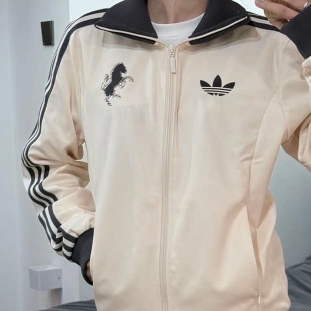 유벤투스 아디다스 져지 팝니다.