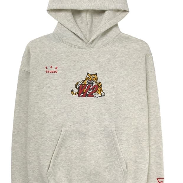 아이앱 스튜디오 기아 타이거즈 V12 후드티