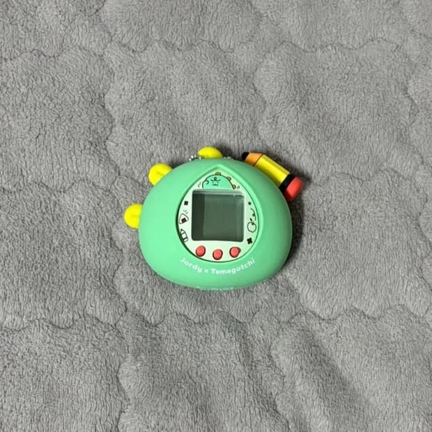 반다이 죠르디 다마고치 & 케이스