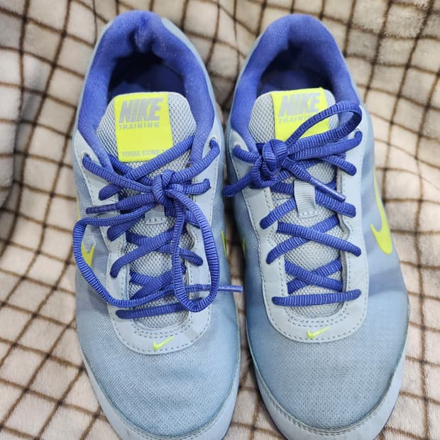 1213) 나이키 NIKE 토탈 코어TR 트레이닝 운동화