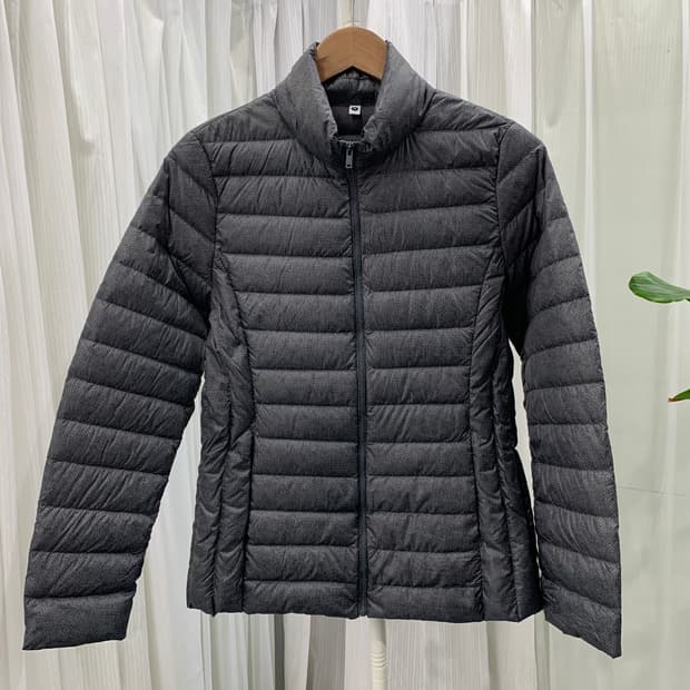 차콜 스카시 니트 패턴 구스다운 경량 패딩 1747