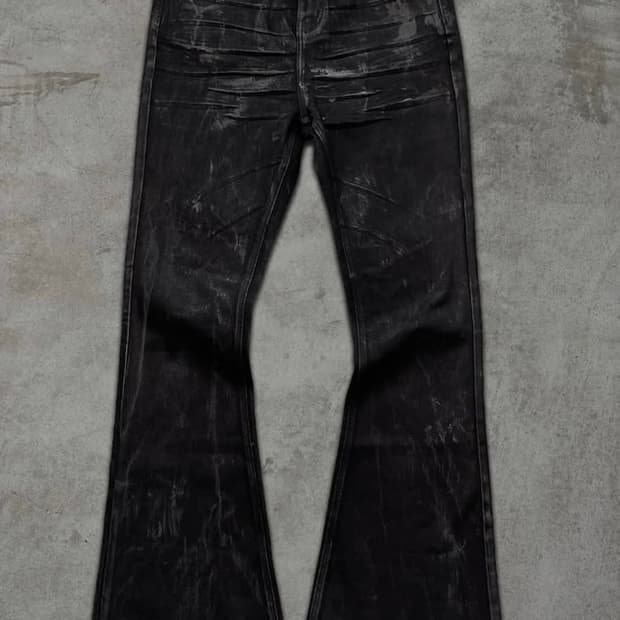 WAXED FLARE DENIM