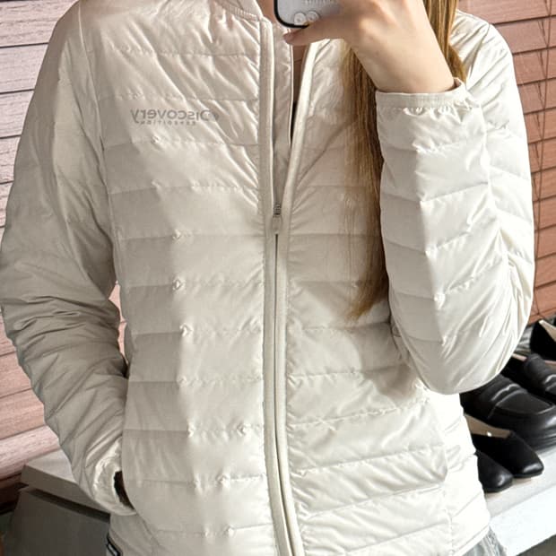 디스커버리 경량패딩