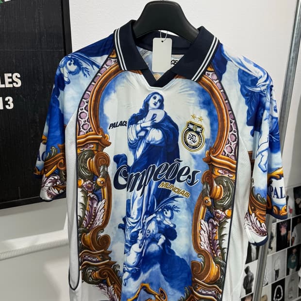 [L]palace holy grail jersey