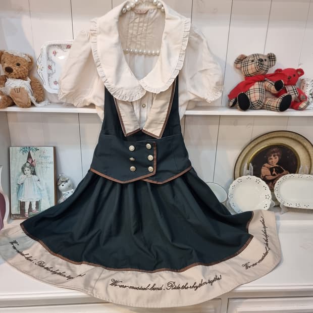 Amavel 아마벨 클래식 세일러 원피스 프릴 블라우스 SET