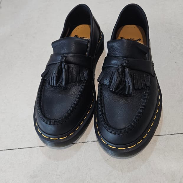 닥터마틴 아드리안