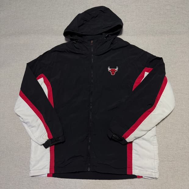 NBA 시카고불스 로고 바람막이 자켓