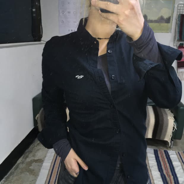 투티/0267 홀리스터 블랙 슬림핏 셔츠 y2k 긱시크 머슬핏