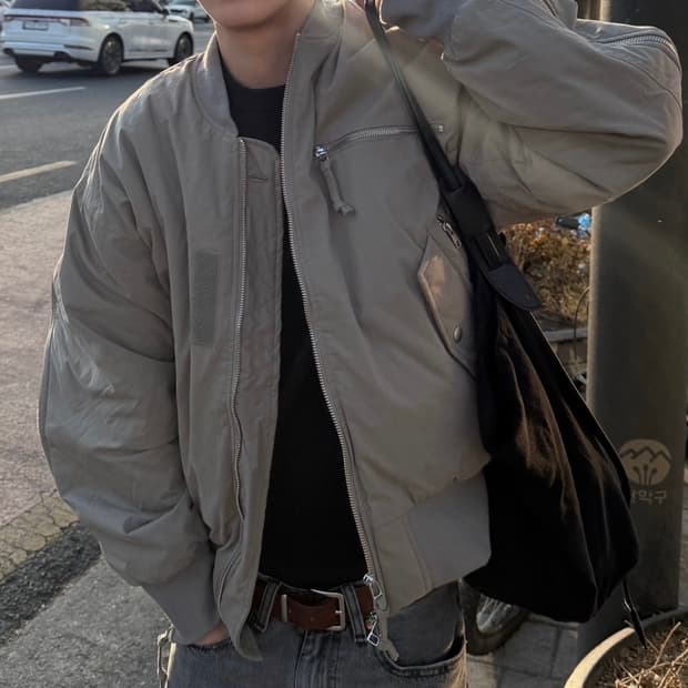그레일즈 지퍼 봄버 자켓