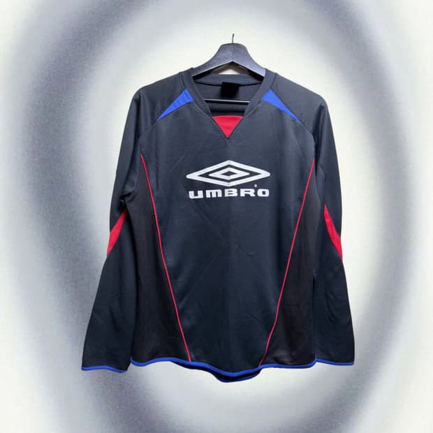 엄브로 롱슬리브