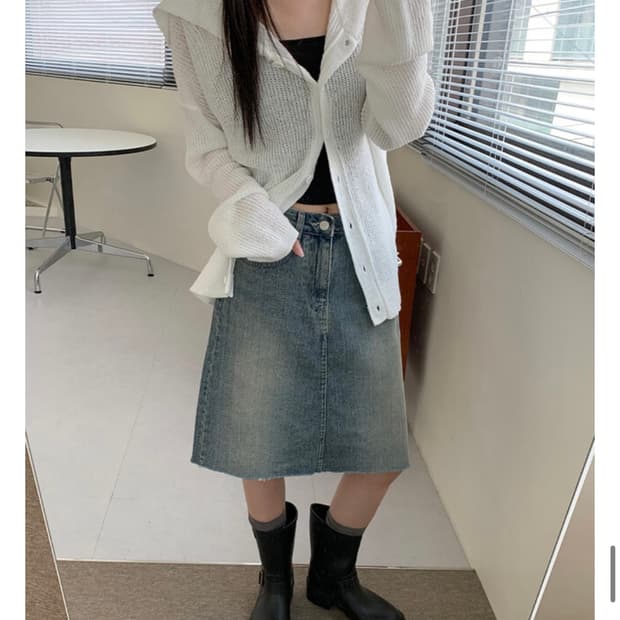 데일리쥬 뉴튼 미디 데님 스커트 