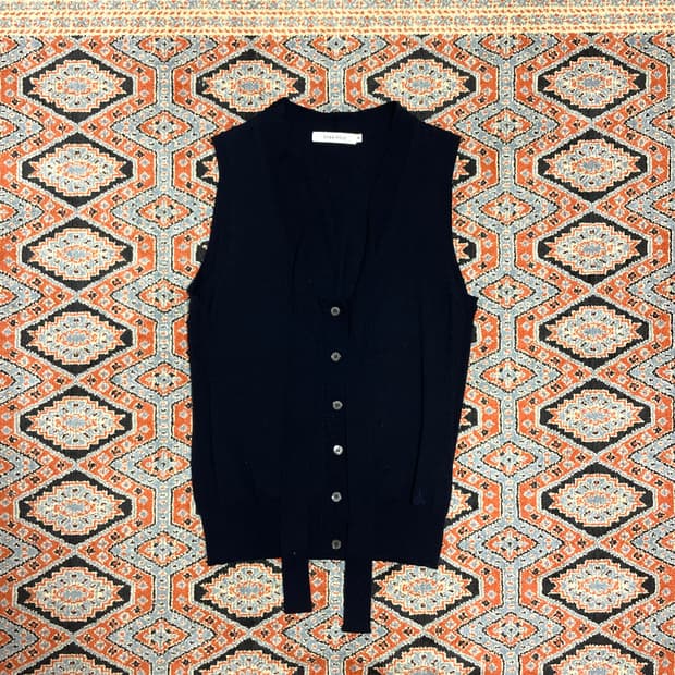 빈폴 네이비 타이 울 니트조끼 여성95