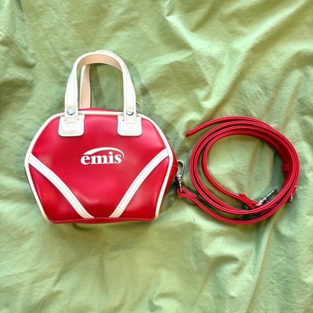 Emis 미니 레드백