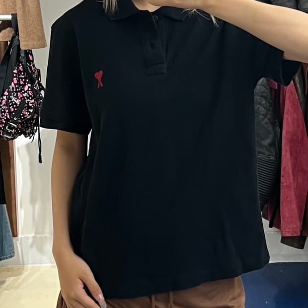 Ami 아미 스몰하트 블랙 반팔 카라티