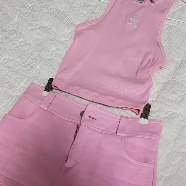 미스테리어스호텔 아디다스 스커트, 홀터탑 세트