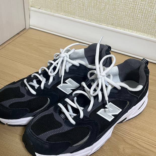 뉴발란스 530 클래식 블랙 260