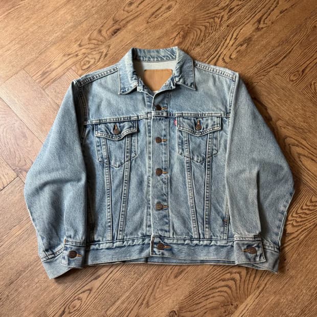 [M]00's 리바이스 USA 빈티지 워싱 3세대 데님 트러커 자켓