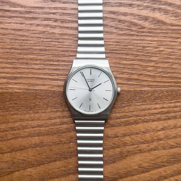 빈티지 시티즌 CQ 와플 다이얼 실버 쿼츠 쇼와 레트로