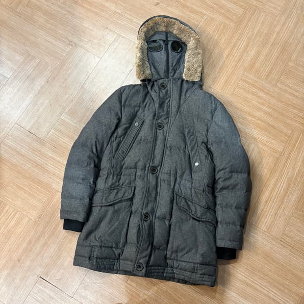 씨피컴퍼니 울 후디 노르지 고글 다운 파카