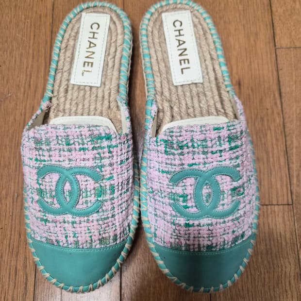 (정품) 샤넬 CC로고 트위드 에스파듀 37사이즈 (명품 여자 슬리퍼 샌