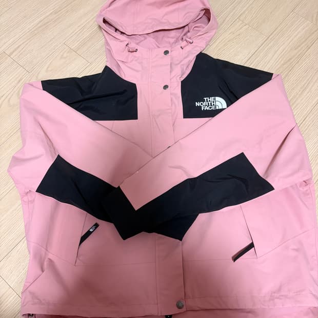 노스페이스바람막이