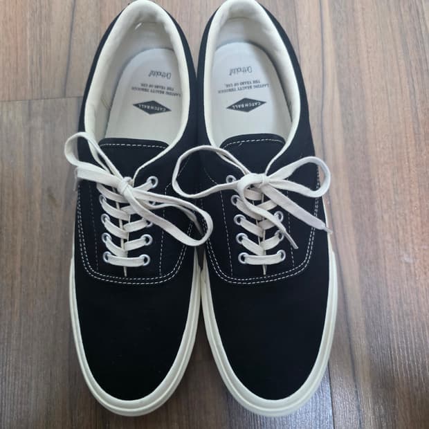 캐치볼 DP02 블랙 290사이즈 판매합니다