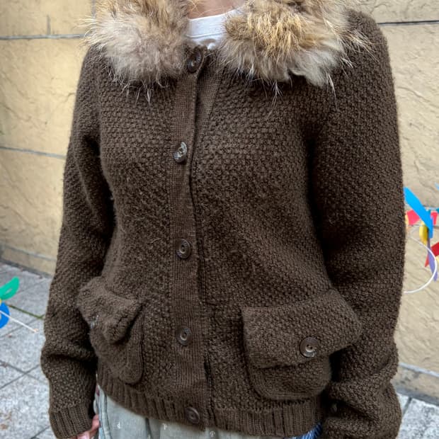 일본 빈티지 모리걸 퍼카라 브라운 하찌 니트 가디건