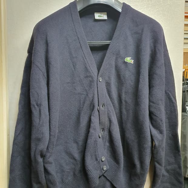 라코스테 클래식 블랙 가디건 105