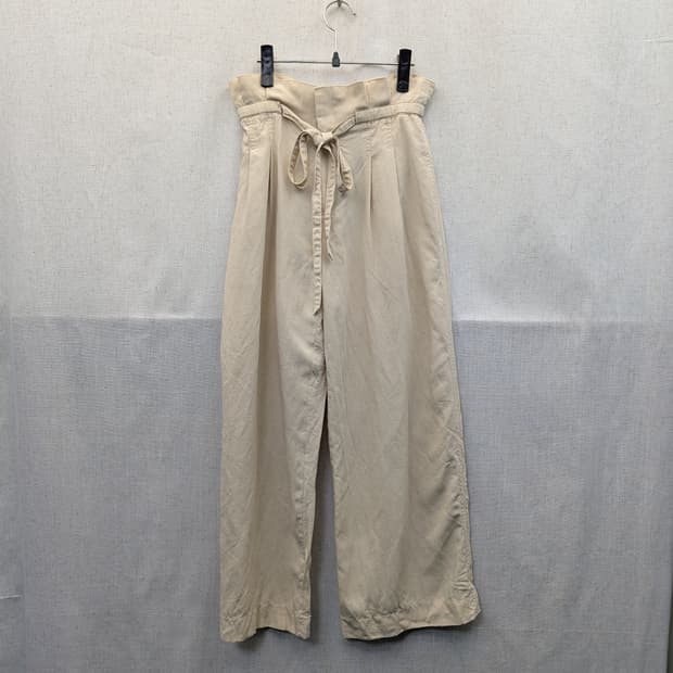 클럽모나코 아이보리색 끈 와이드 팬츠