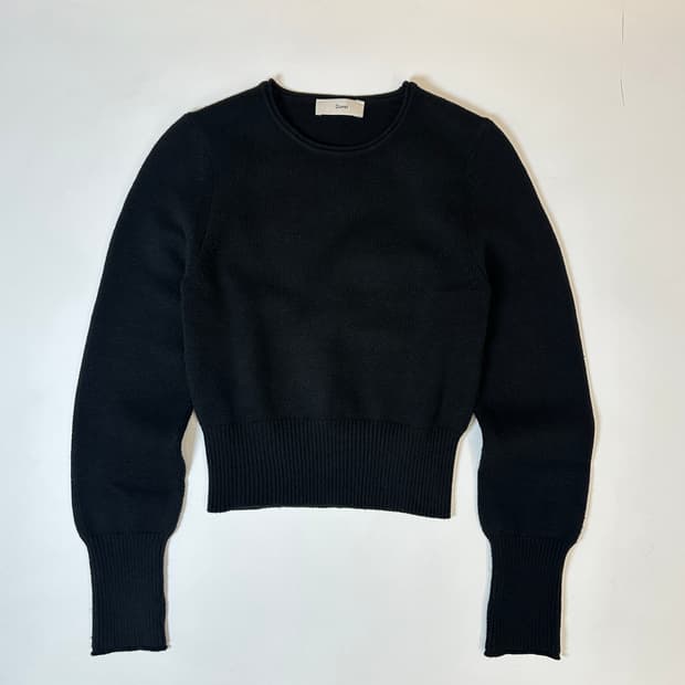 던스트 핑거홀 라운드니트 