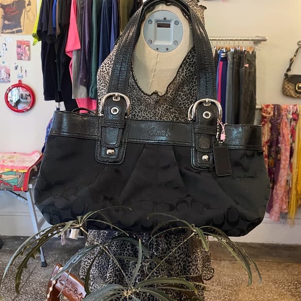 코치 시그니처 숄더백 [무배]