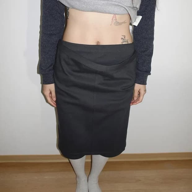 더에펠 더블 레이어드 미디스커트