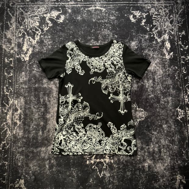 “ALGONQUINS” Cross Print T-Shirt  