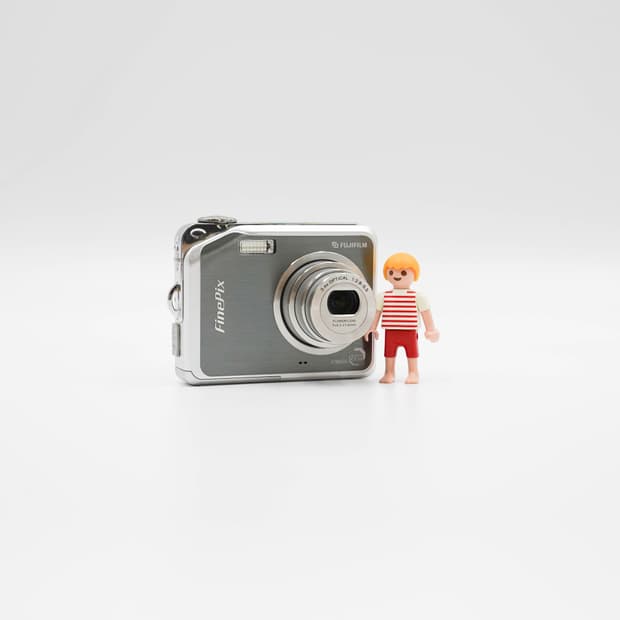 Fujifilm FinePix V10 (후지필름 파인픽스 V10)