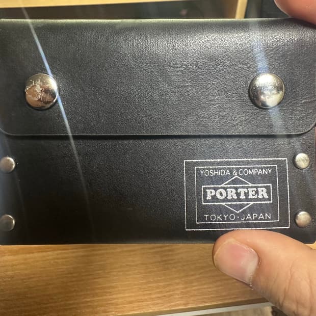 포터 스터드 가죽 지갑