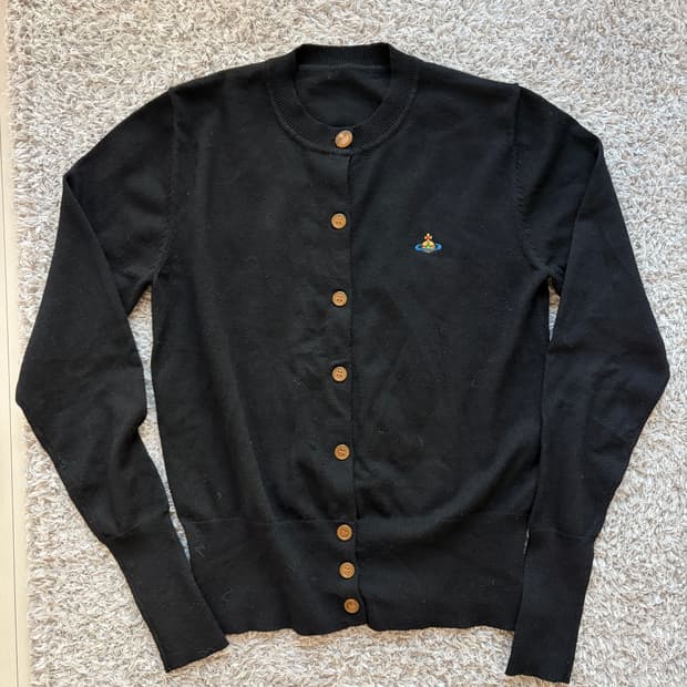 비비안웨스트우드 실크 가디건