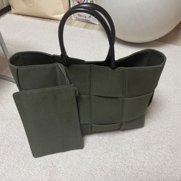 보테가 베네타 가방