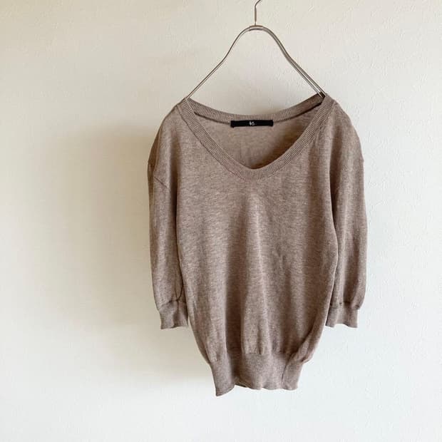 45rpm 기마 브이넥 니트