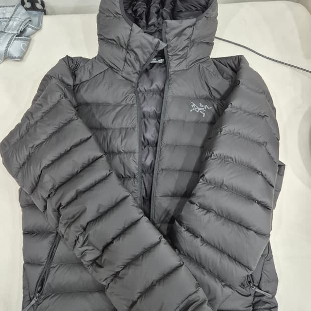 [M] 아크테릭스 세륨 후디 블랙