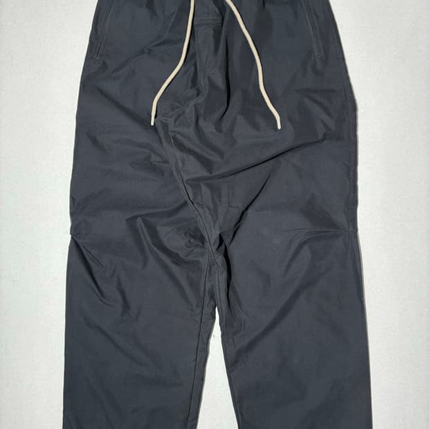 피어오브갓 에센셜 더 블랙 컬렉션 릴렉스드 팬츠 제트 블랙 M사이즈