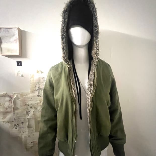Y2k 카키 퍼 후드집업