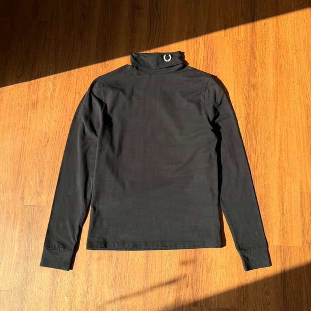 라프시몬스 19FW 프레드페리 터틀넥