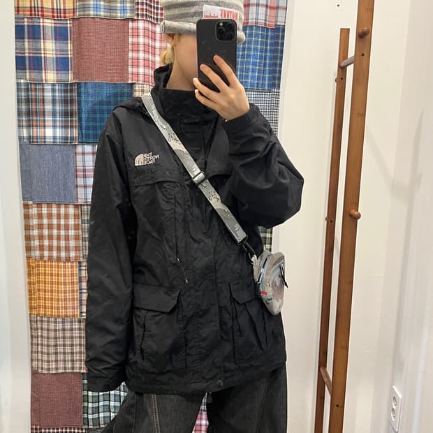 노스페이스 블랙 나일론 집업