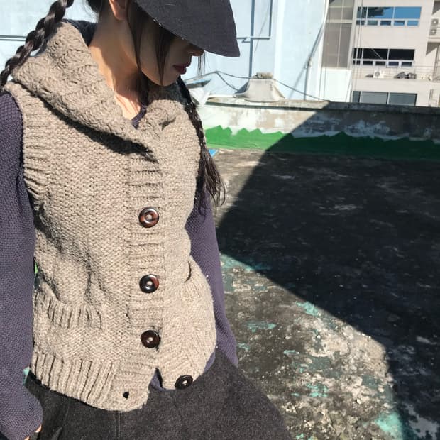 테디베어 니트 베스트