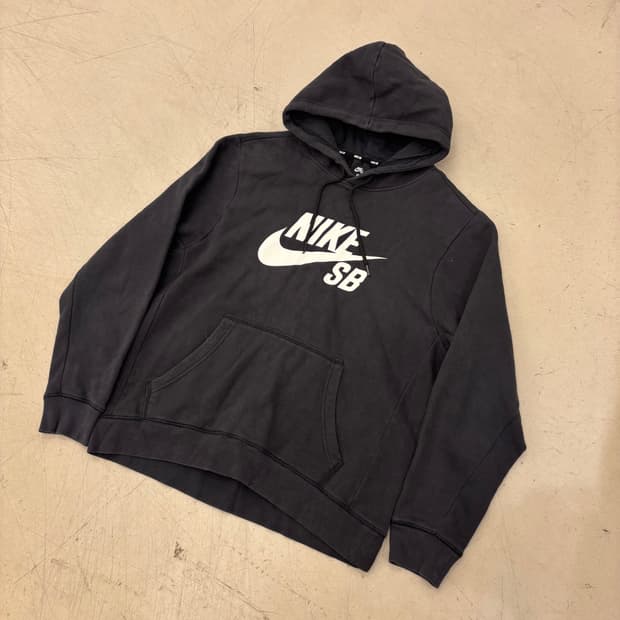 나이키 Sb 빅로고 블랙 후드티