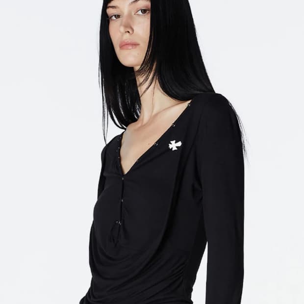 2000 Archives DRAPED HENLEY TOP (BLACK)